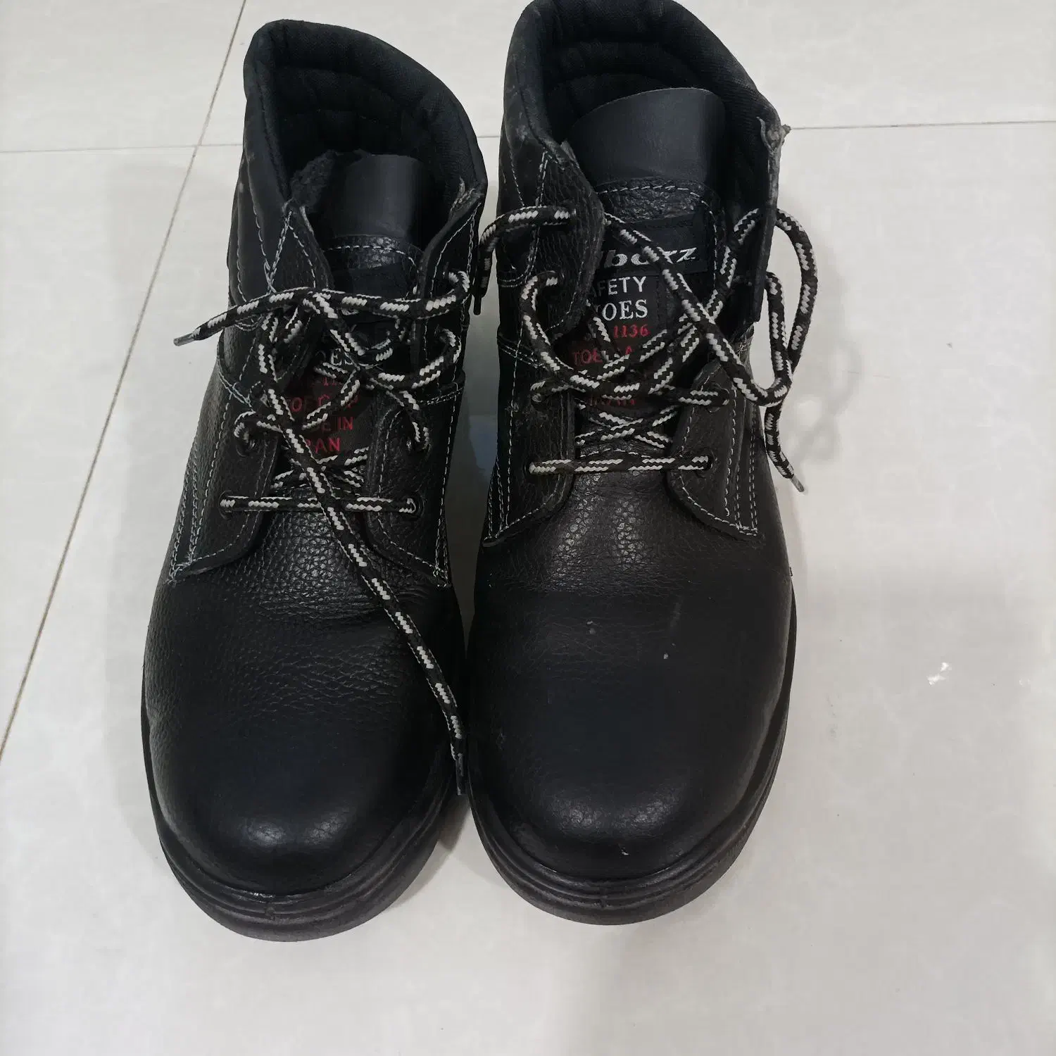 کفش کار|کیف، کفش، کمربند|نسیم‌شهر, |دیوار