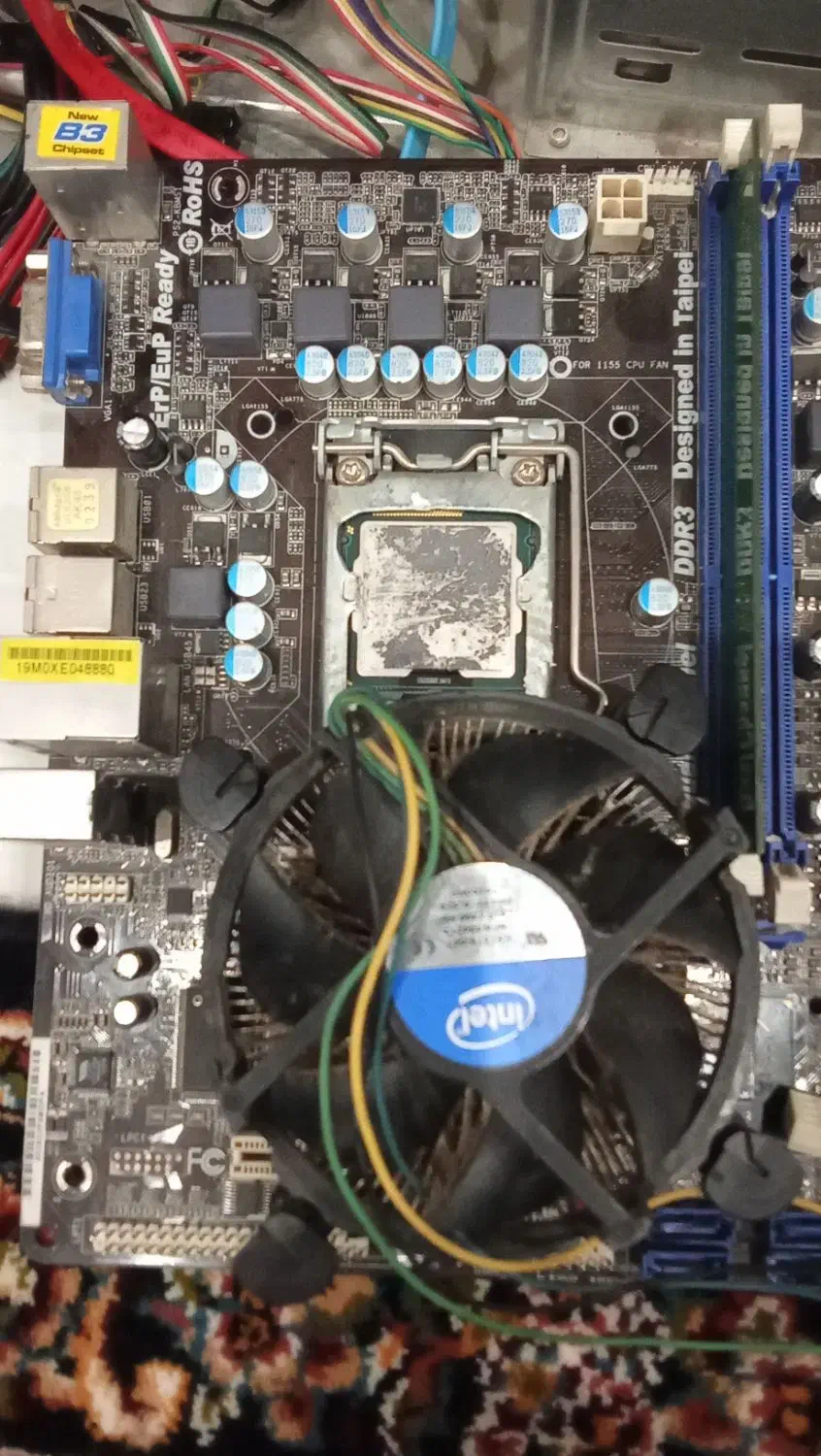 چند عدد قطعه|قطعات و لوازم جانبی رایانه|گرگان, |دیوار