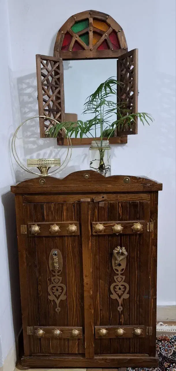 آیینه و کنسول سنتی|بوفه، ویترین، کنسول|رشت, ساغری سازان|دیوار