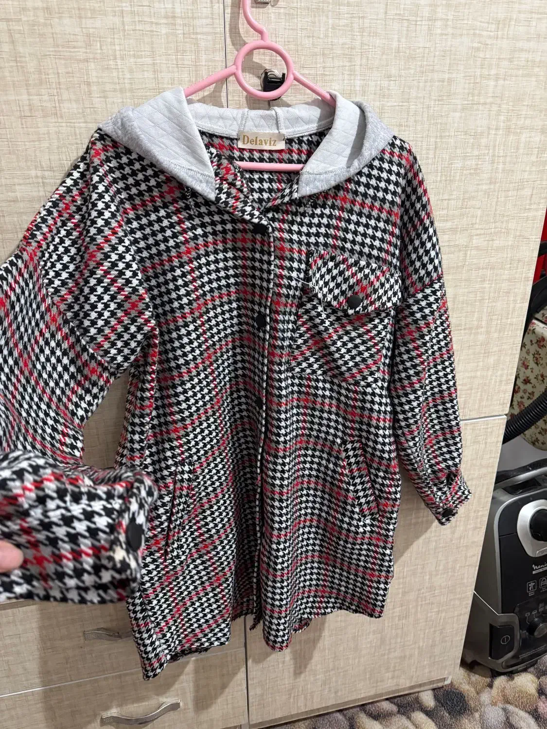 تعدادی مانتو نو|لباس|زنجان, |دیوار