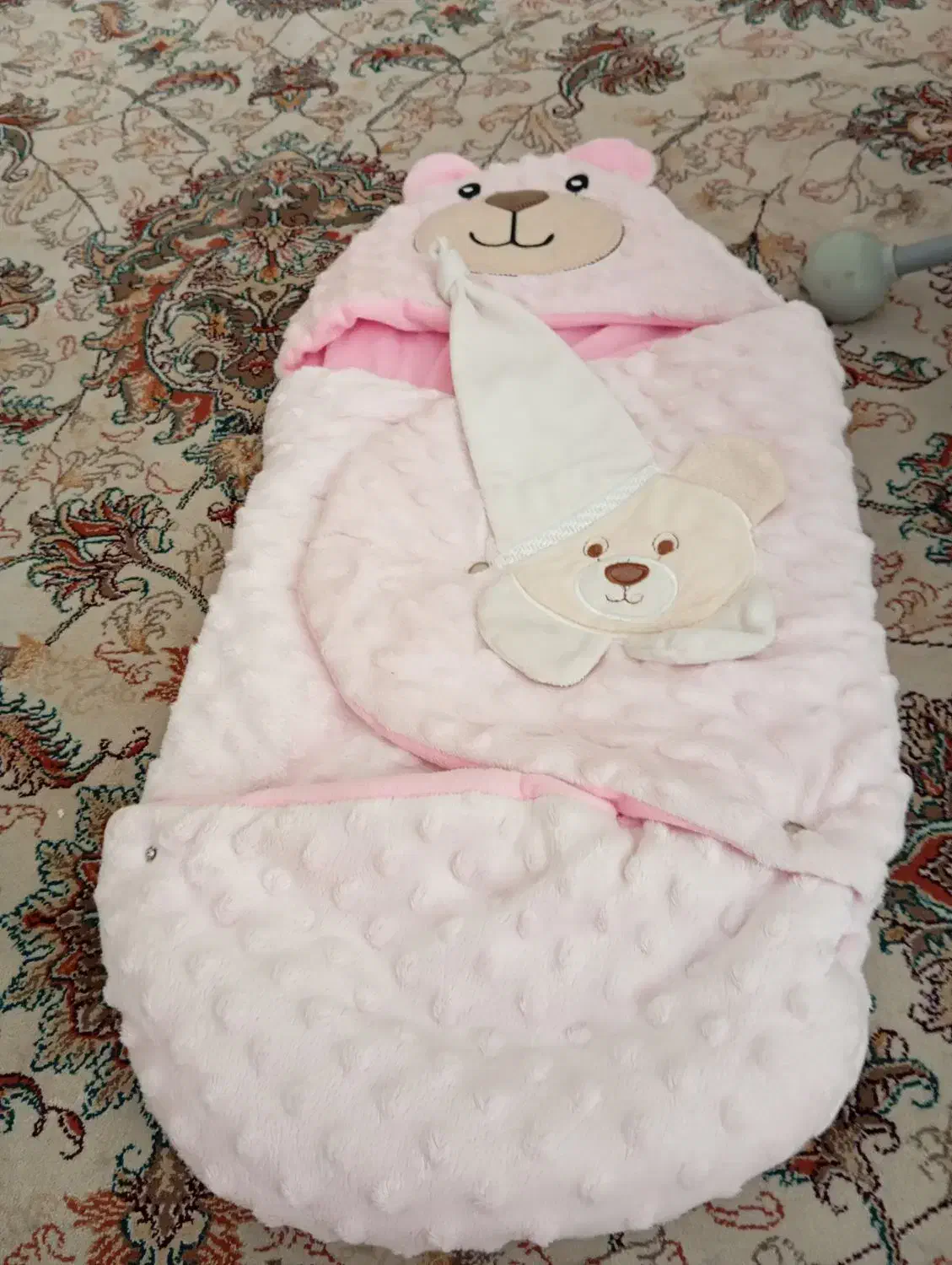 گهواره و قنداق فرنگی|تخت و صندلی بچه|پرند, فاز ۵|دیوار