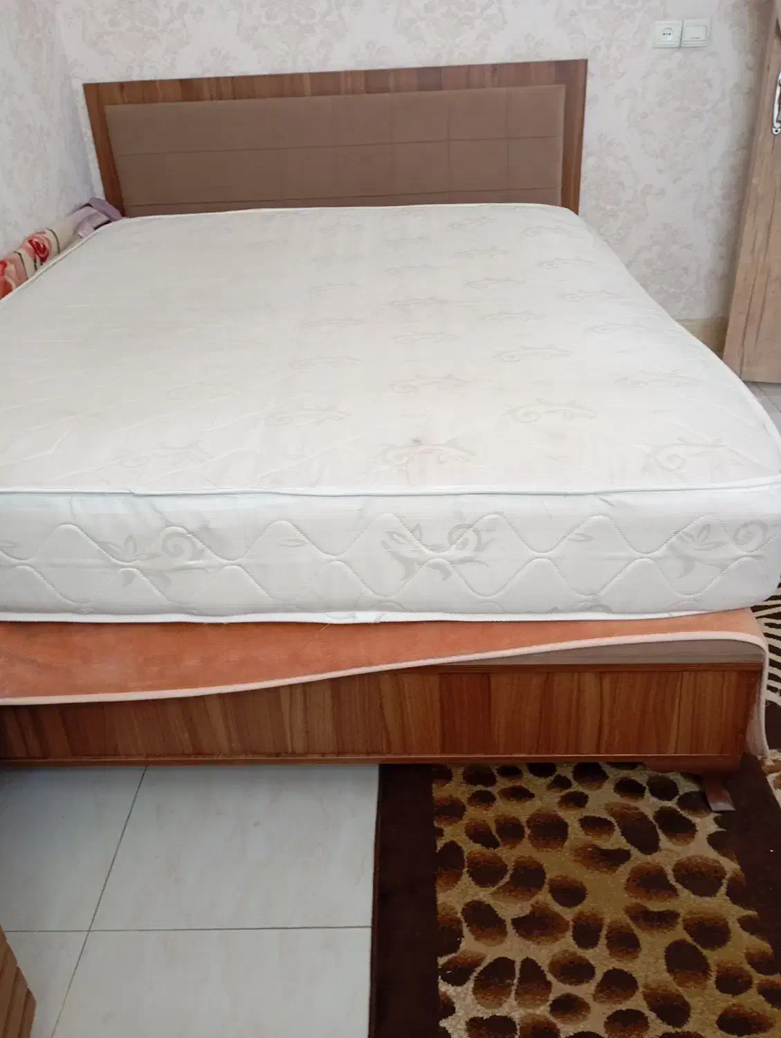 دو تشک طبی فنری دو نفره رویال|تشک تختخواب|مبارکه, |دیوار