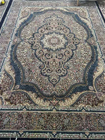 فرش در حد نوع|فرش|شاهین‌شهر, حافظ شمالی|دیوار