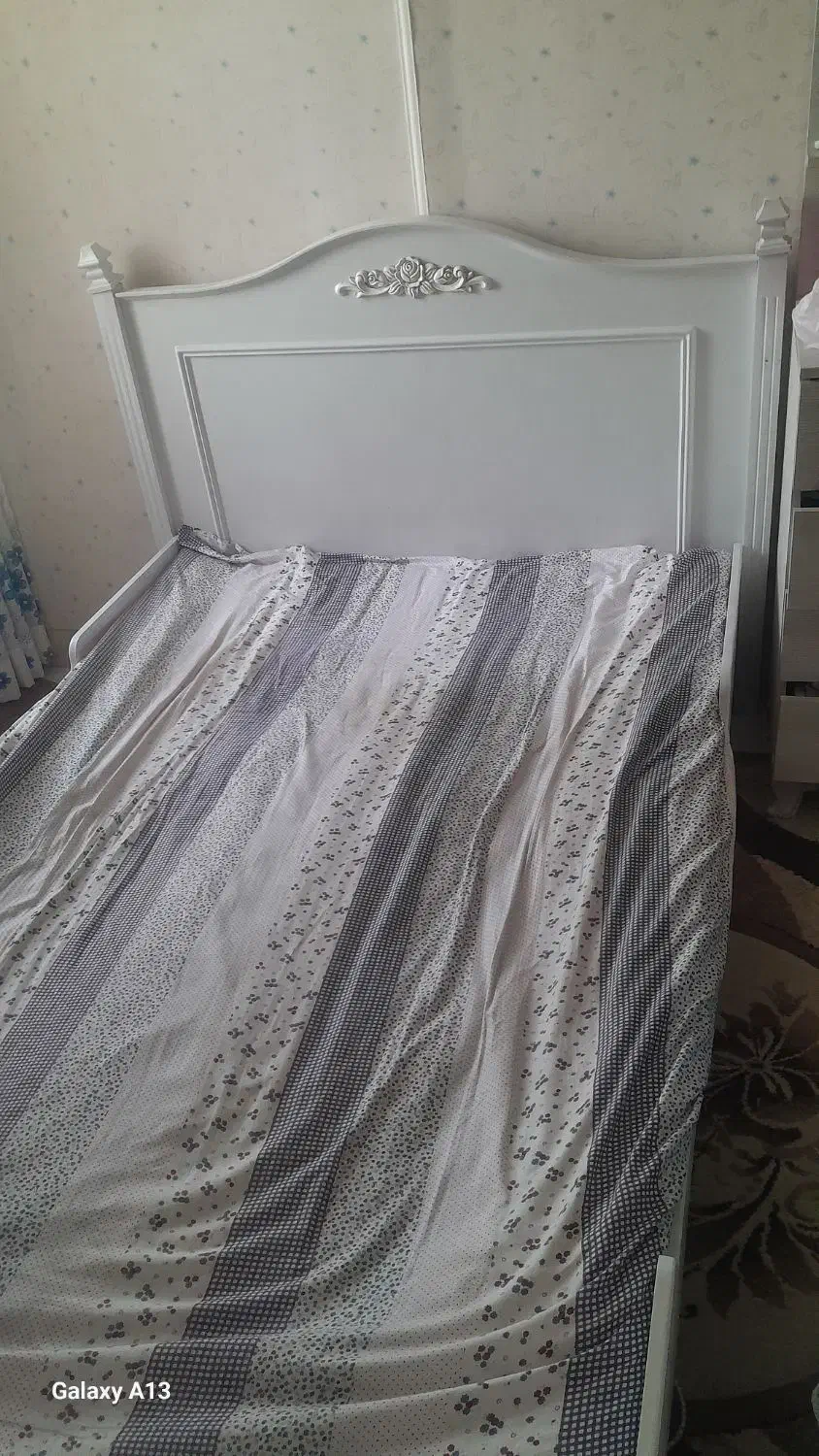 تخت ۱۲۰دونفره|تخت و سرویس خواب|بومهن, |دیوار