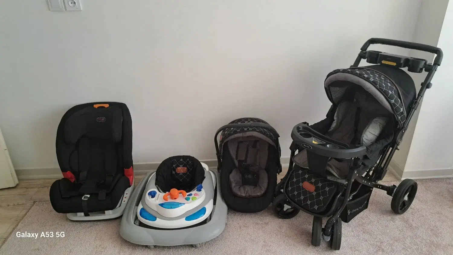 ست کالسکه کودک|کالسکه و لوازم جانبی|دورود, |دیوار