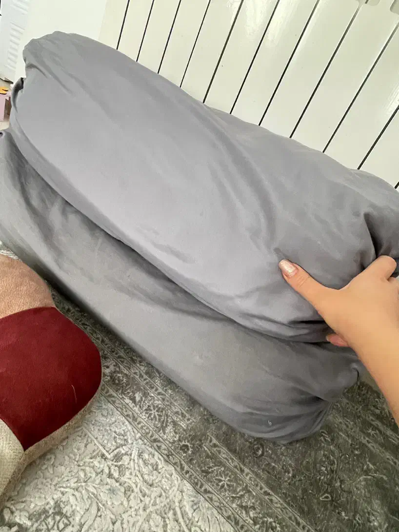 ۲ بالشت گرد الیاف نرم + پتو گلبافت|رختخواب، بالش، پتو|پرند, فاز ۳|دیوار