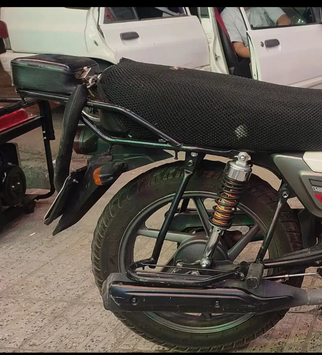 موتور کی وی ۱۵۰ سی سی شرکت بنلی|موتورسیکلت|همدان, |دیوار