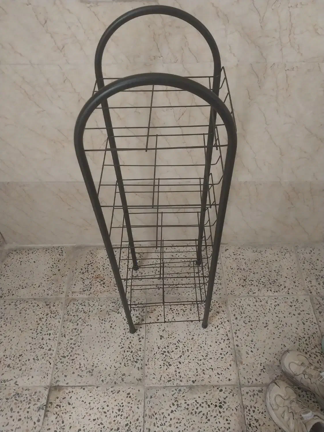 جاکفشی|جاکفشی، کمد، دراور|قدس, شهر‌قدس|دیوار