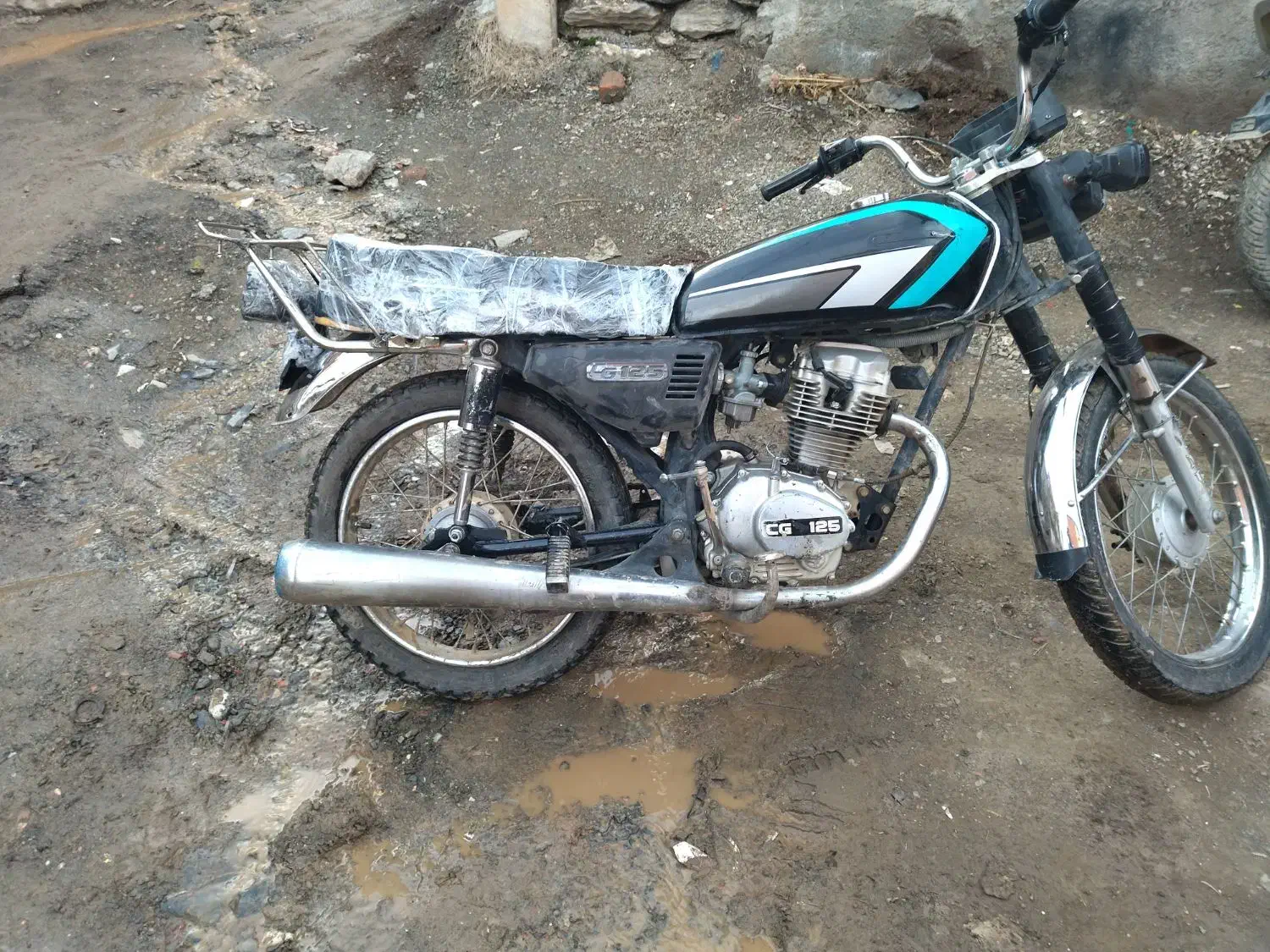 موتور 125مدارک دار|موتورسیکلت|مریوان, |دیوار