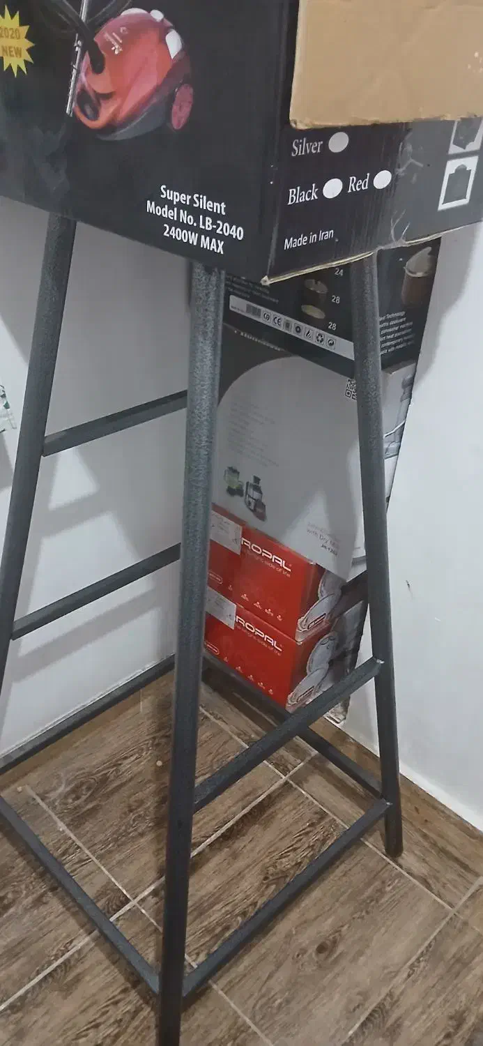 چهارپایه فلزی|صندلی و نیمکت|صباشهر, |دیوار