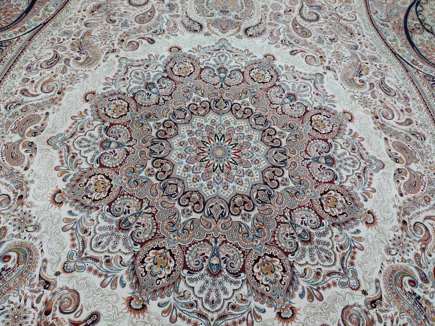 دو تخته فرش ۱۲متری شونهرآلمان|فرش|ملایر, |دیوار