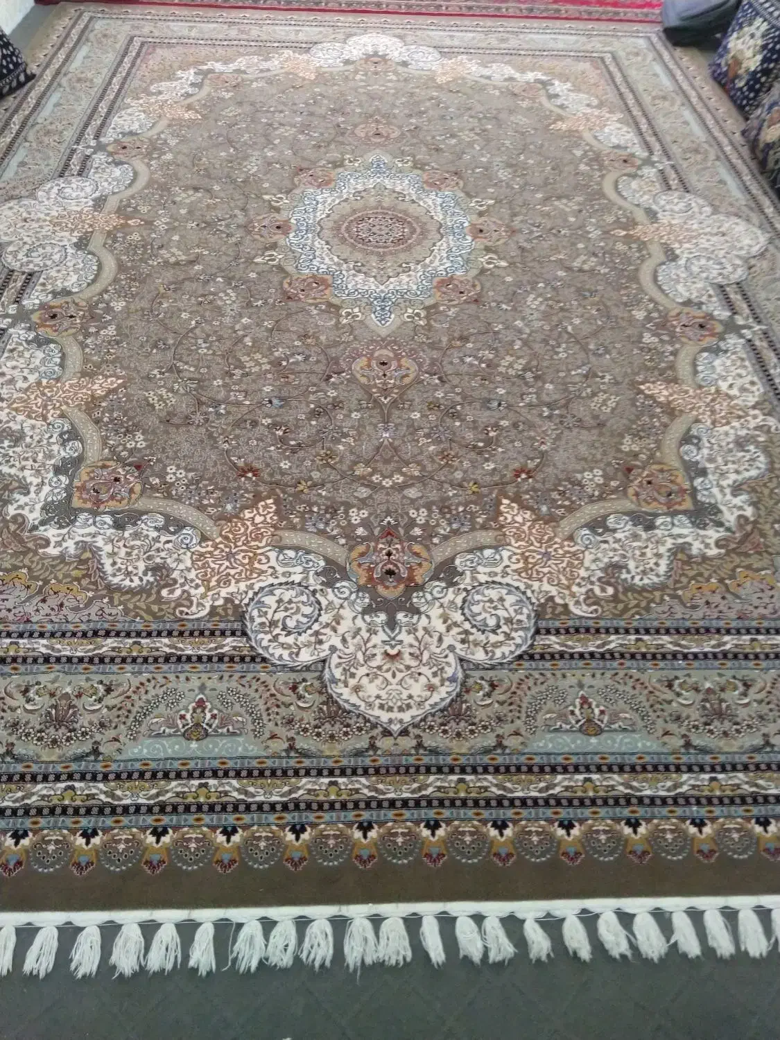 فرش زیبا و باکیفیت|فرش|قوچان, |دیوار