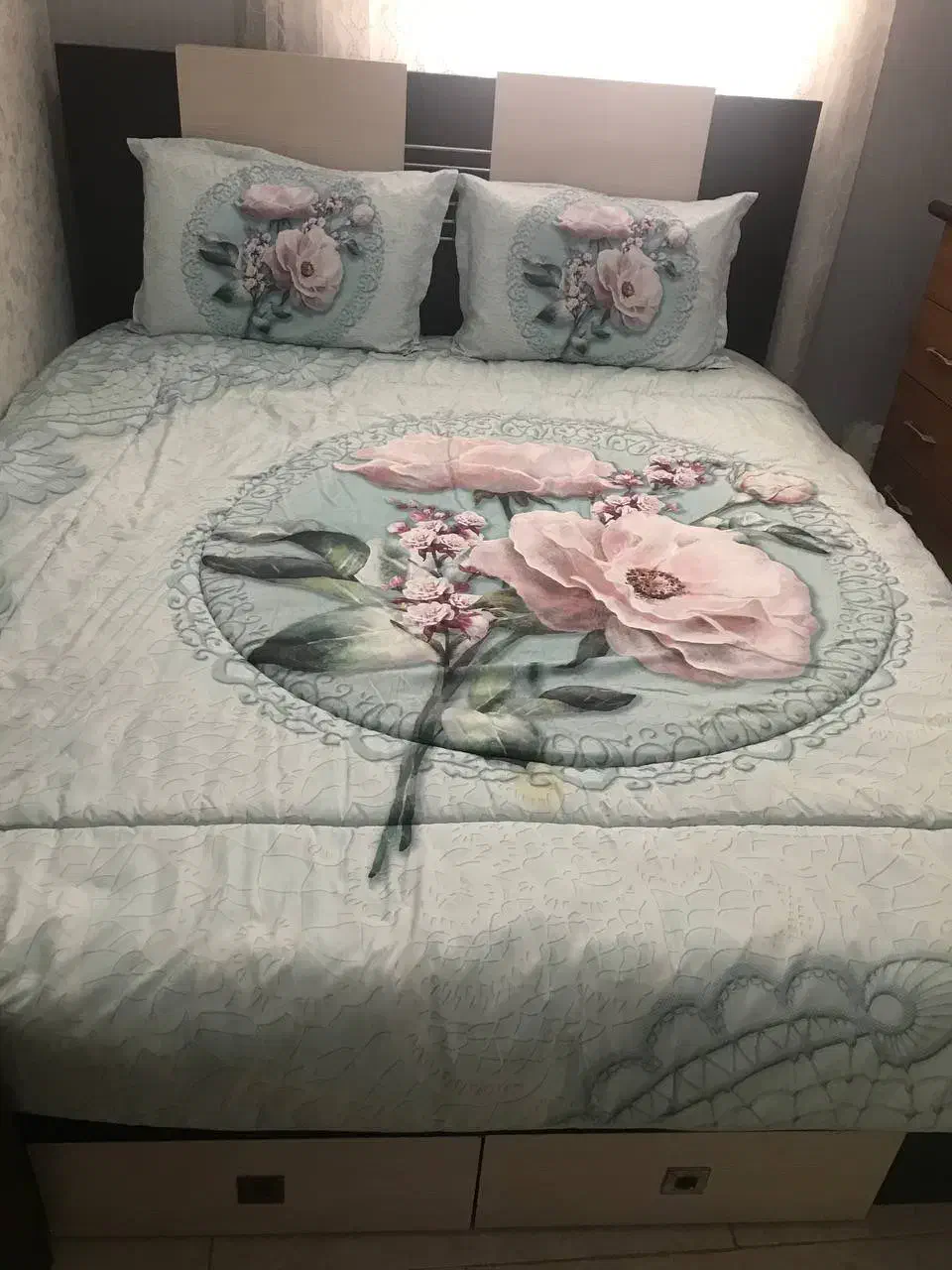 روتختی دونفره مارک زارا برند ترک ۴ تیکه|سرویس روتختی|رشت, نیکمرام|دیوار