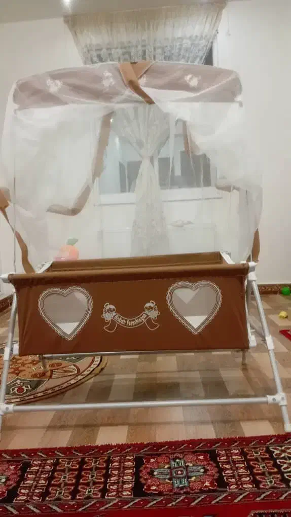 گهواره سالم نو|اسباب و اثاث بچه|رشت, نخودچر|دیوار