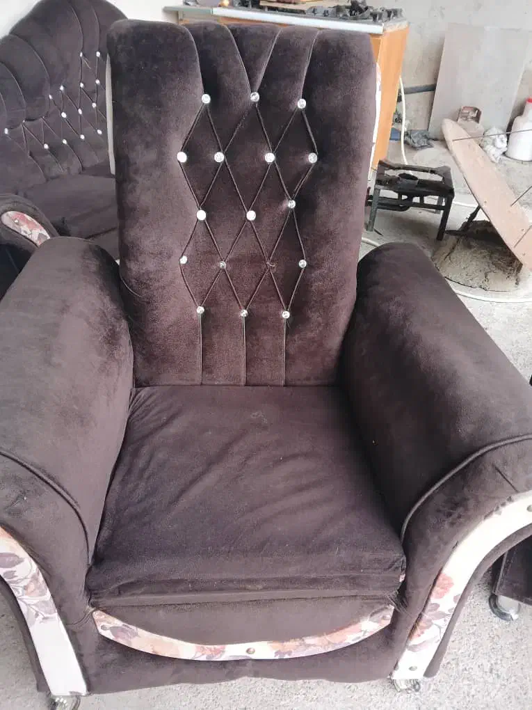 مبل  تمیز|مبلمان خانگی و میز عسلی|رشت, یخسازی|دیوار