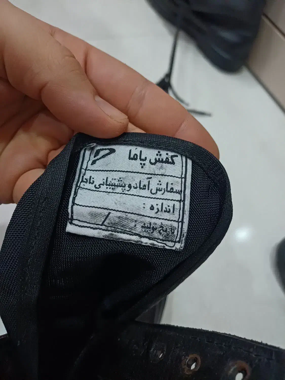 پوتین نو سربازی دوتا سایز۴۴ و۴۳ با یک چاقو رایگان|کیف، کفش، کمربند|کرج, کوی امامیه|دیوار