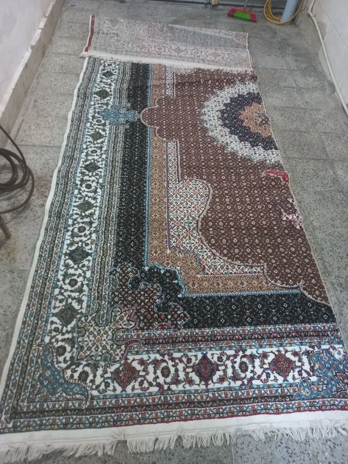 کناره فرش|فرش|بروجرد, |دیوار