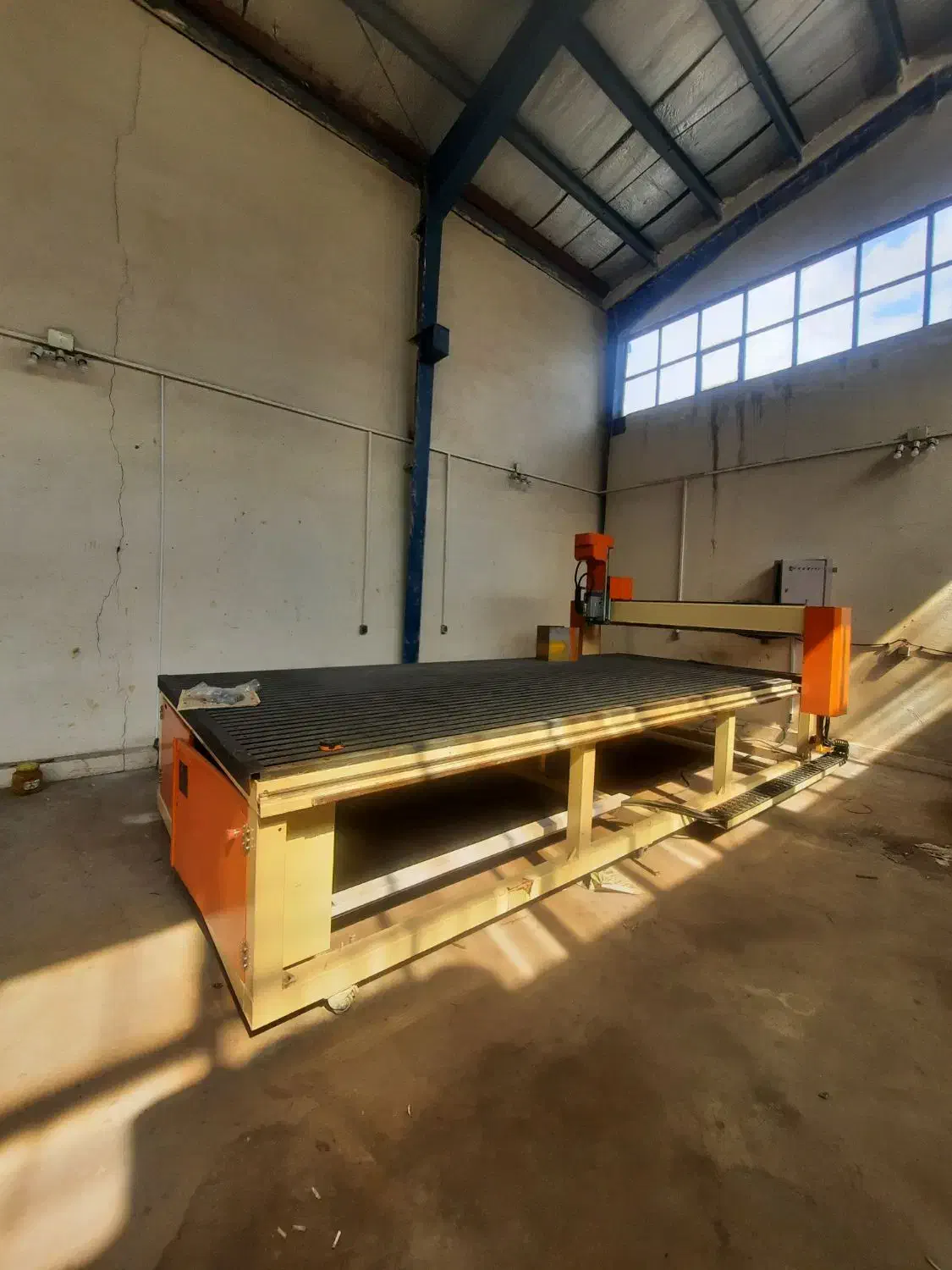 دستگاه cnc چوب و mdf|ماشینآلات صنعتی|قم, شهرک امام حسن|دیوار