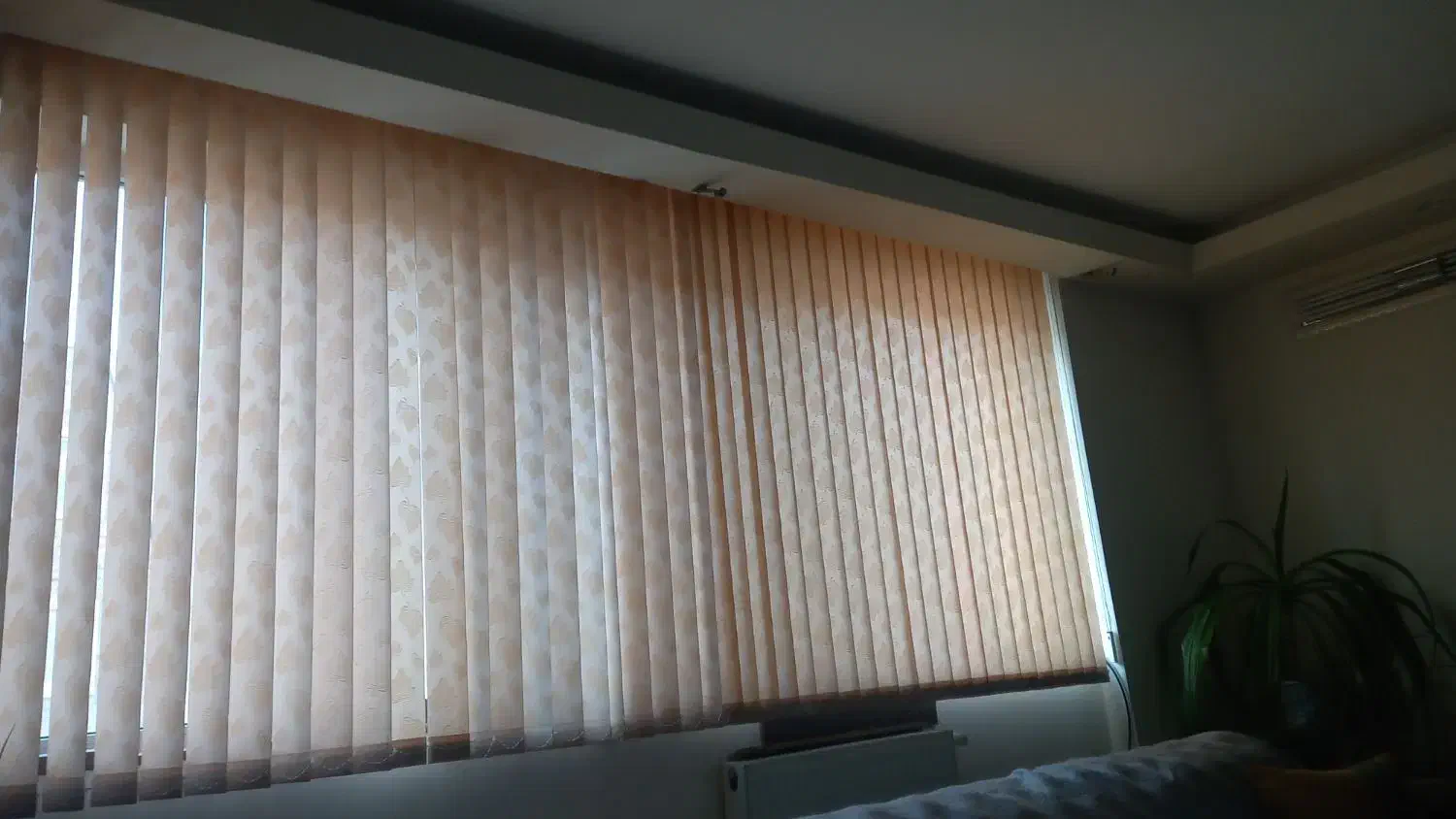 پرده عمودی|پرده، رانر، رومیزی|شیراز, شهرک ولیعصر|دیوار