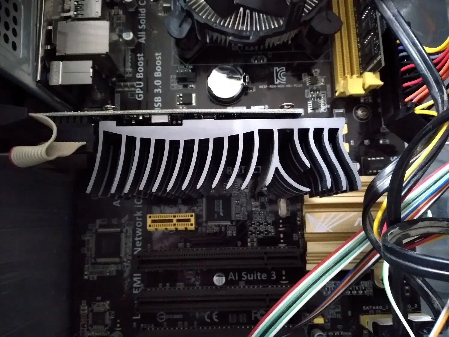 گرافیک gt710 2gb ddr3 asus با پاور|قطعات و لوازم جانبی رایانه|بجنورد, |دیوار