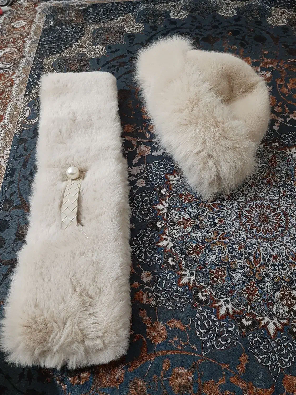 شال و کلاه طرح روسی پشمی کرم استخونی|لباس|شاهین‌شهر, مخابرات (شهید بهشتی)|دیوار