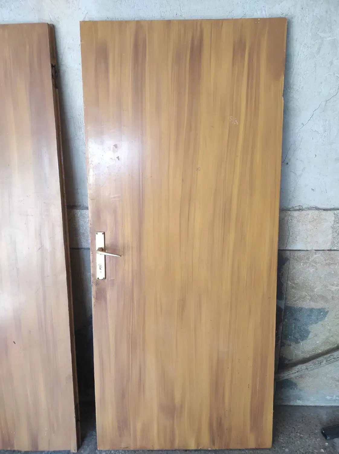 درب چوبی|مصالح و تجهیزات ساختمان|فارسان, |دیوار