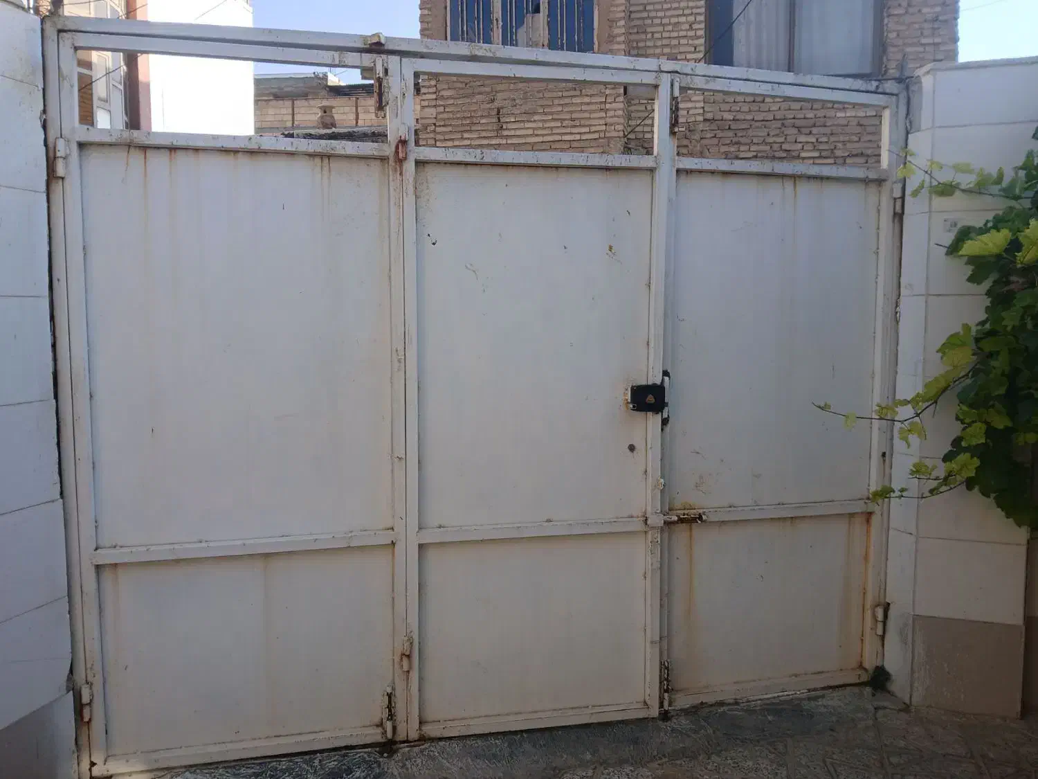 فروش کلنگی قابل سکونت|فروش زمین و ملک کلنگی|لردگان, |دیوار