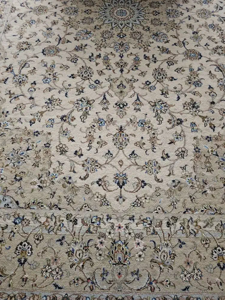 فرش ۹متری کاشان گل ابریشم وتابلوفرش دستبافت|فرش|کرج, فاز ۳ گوهردشت|دیوار