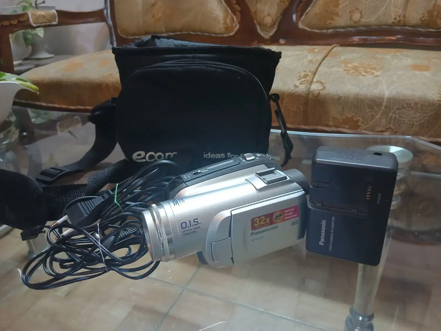 دوربین پاناسونیک|دوربین عکاسی و فیلمبرداری|کرمان, |دیوار