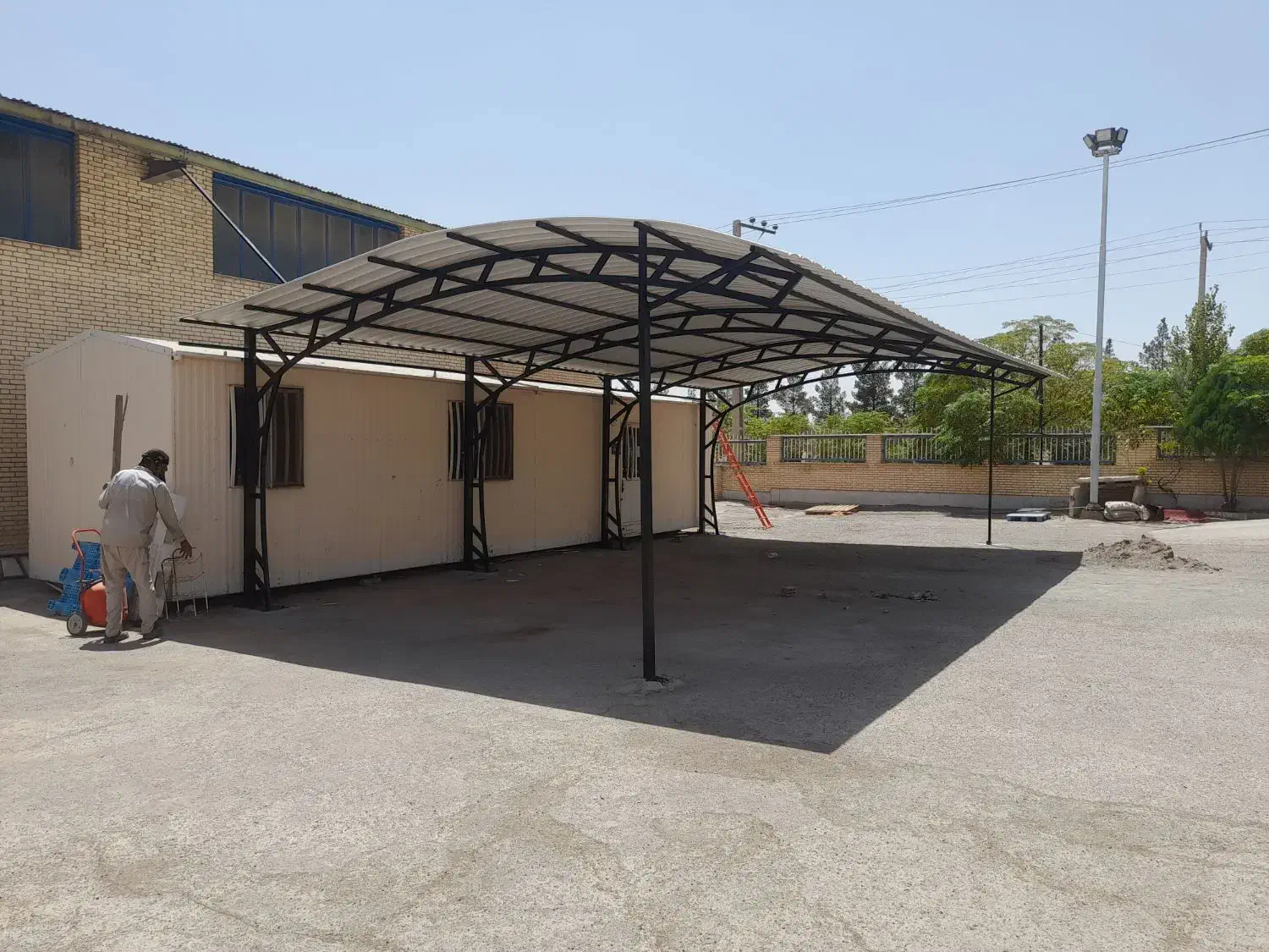 نصب سایبان بدون پایه مزاحم|خدمات پیشه و مهارت|بم, |دیوار