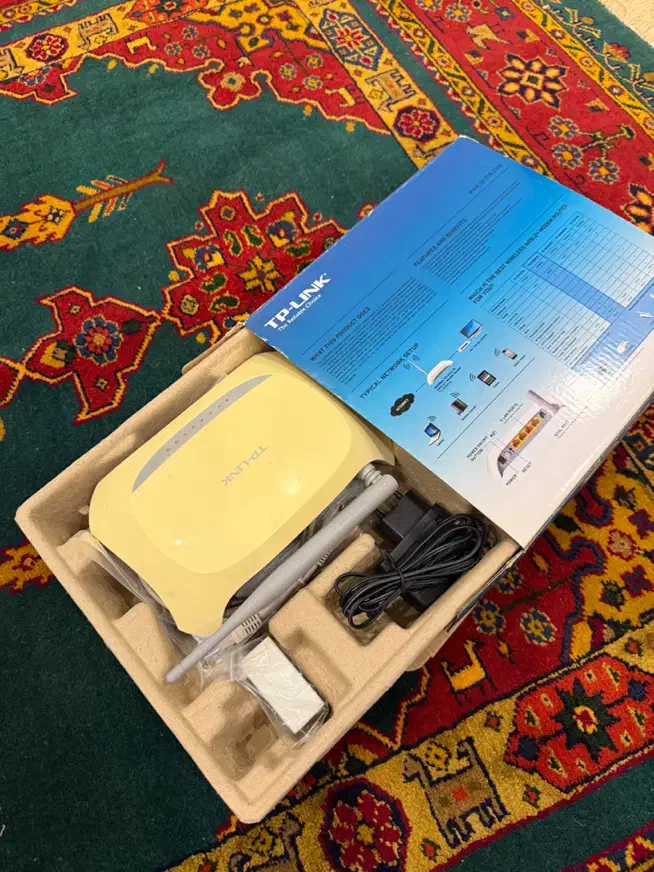 مودم tp-link مدل 8901n با لوازم کامل|مودم و تجهیزات شبکه|اصفهان, جلفا|دیوار