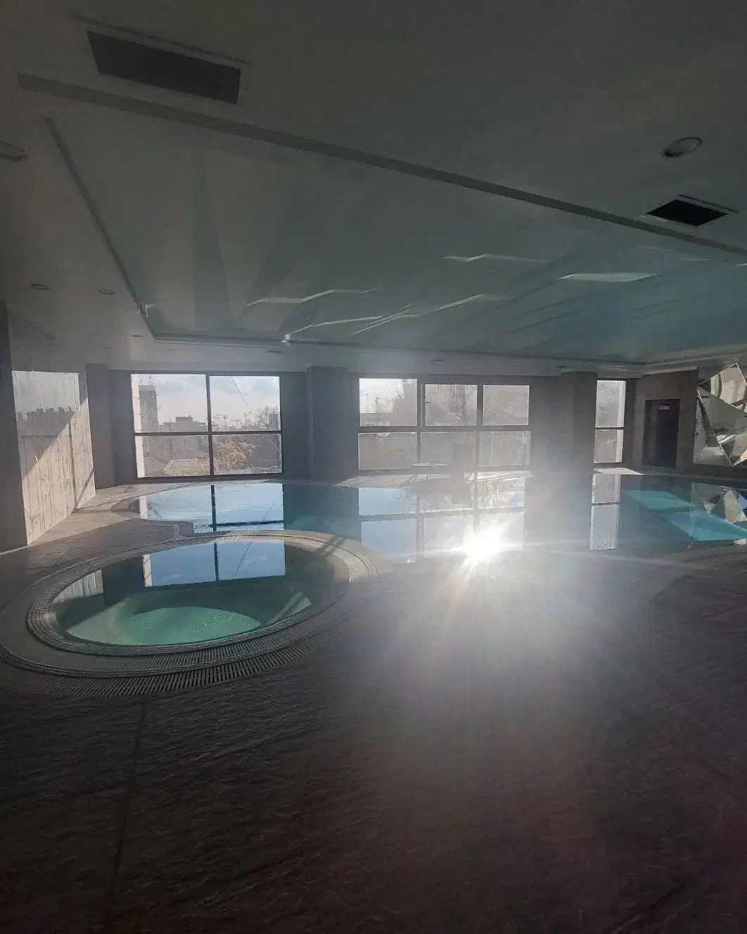 ۴۰۴متر فرمانیه+۴۰متر سوئیت مجزا*کلید نخورده