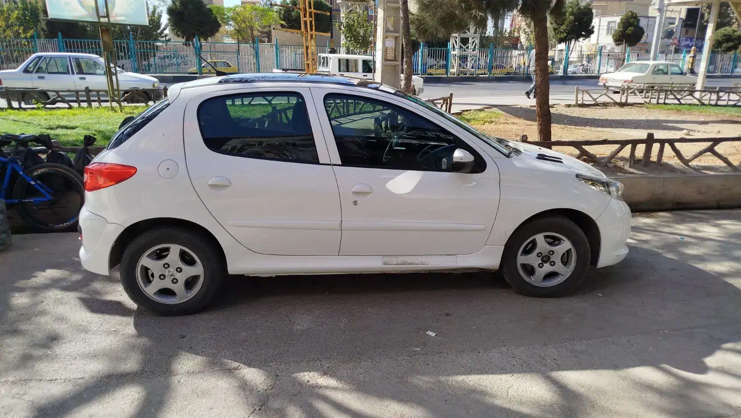 ۲۰۷پانامرا ۱۴۰۲|خودرو سواری و وانت|صفادشت, |دیوار