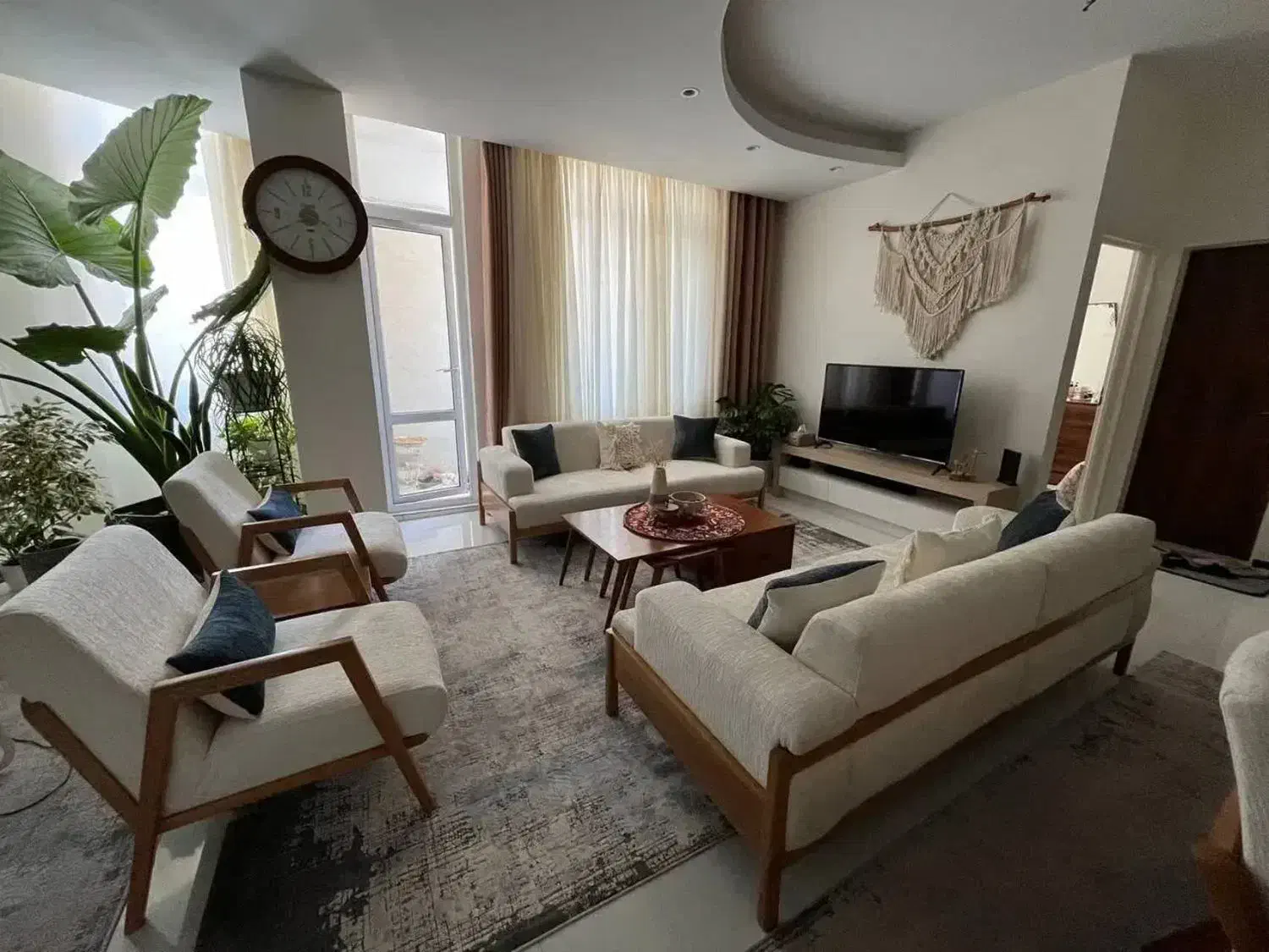 سه عدد فرش ۴×۶×۹|فرش|فردیس, انبار نفت|دیوار