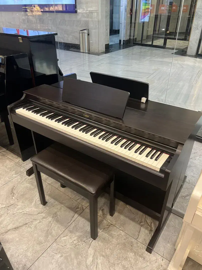 پیانو دیجیتال مدل ydp165 سفارش ژاپن|پیانو، کیبورد، آکاردئون|تهران, جنت‌آباد مرکزی|دیوار