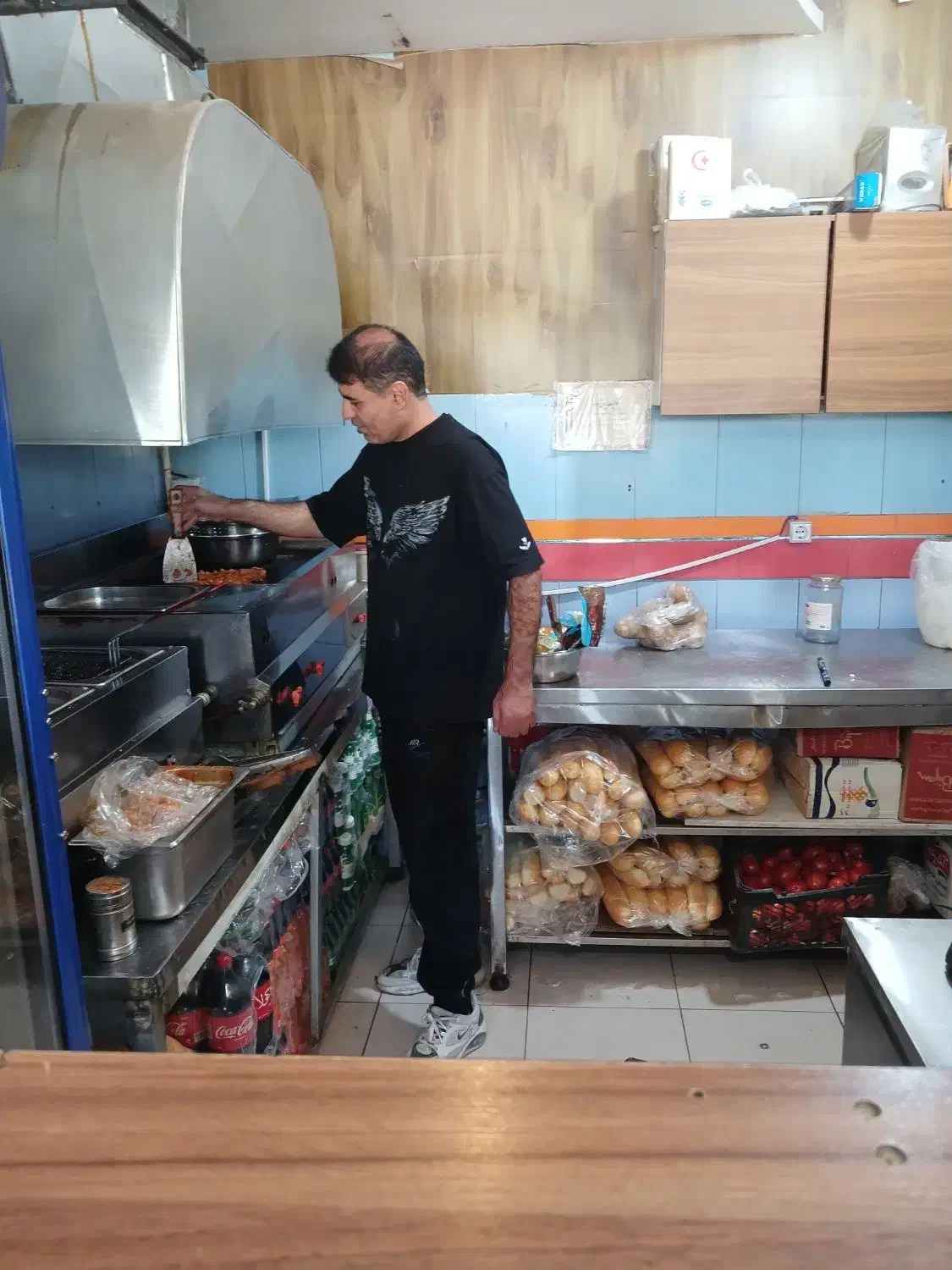 استخدام در فست فود|استخدام خدمات فروشگاه و رستوران|فولادشهر, B4|دیوار