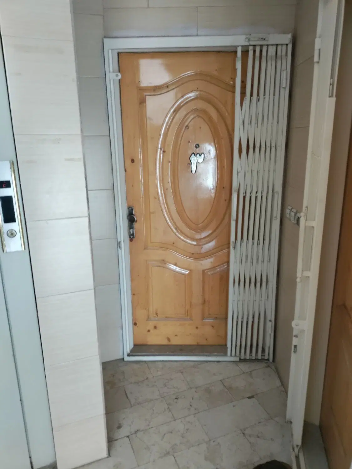 فروش آپارتمان باغستان غربی