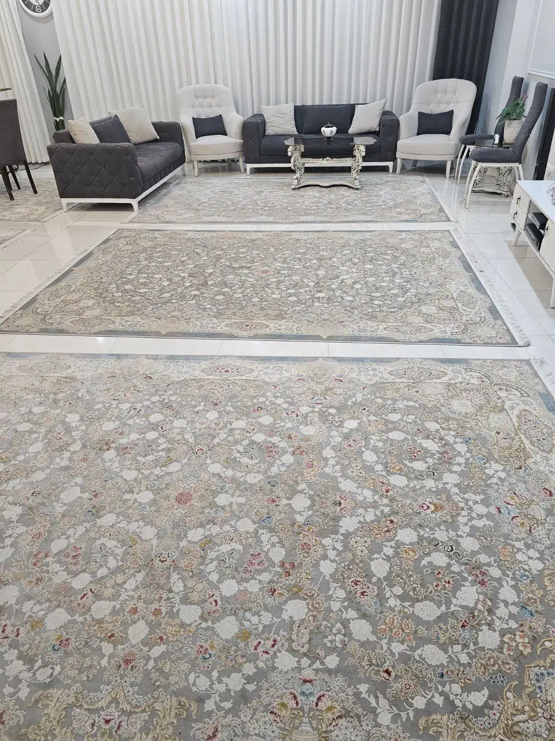 فرش ماشینی ۲در ۳ اطلس نقرهای برجسته|فرش|مشهد, جانباز|دیوار