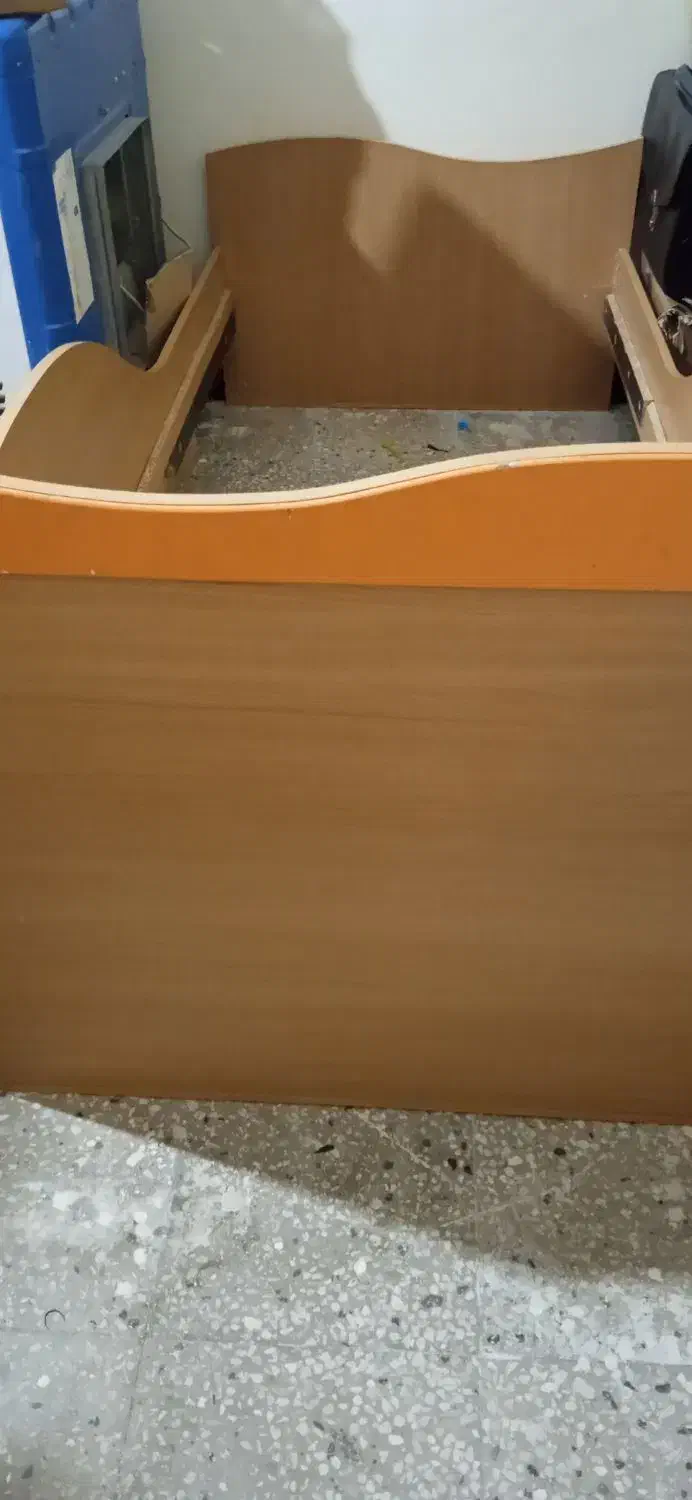 تخت 1نفره و2نفره بدون کفی|تخت و سرویس خواب|برخوار, |دیوار