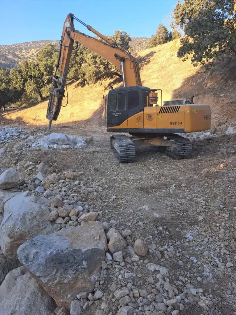 بیل هلیکو مدل ۲۰۱۴|خودرو سنگین|ایذه, |دیوار