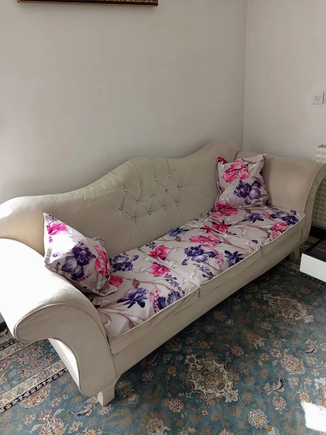 مبل 7نفره|مبلمان خانگی و میز عسلی|شهریار, رضی آباد بالا|دیوار