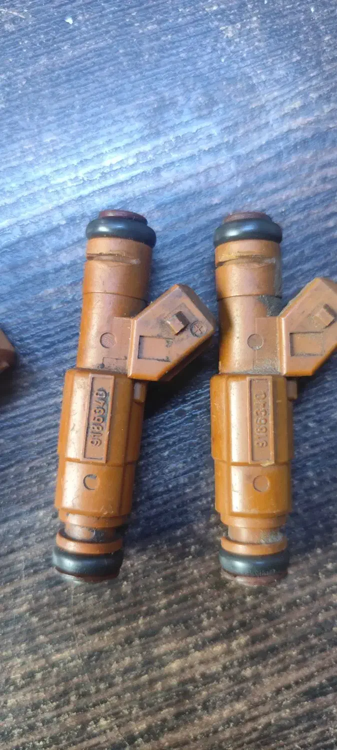 سوزن انژکتور اصلی زانتیا ۲۰۰۰ و باربند پراید|قطعات یدکی و لوازم جانبی|فردیس, نسترن غربی|دیوار