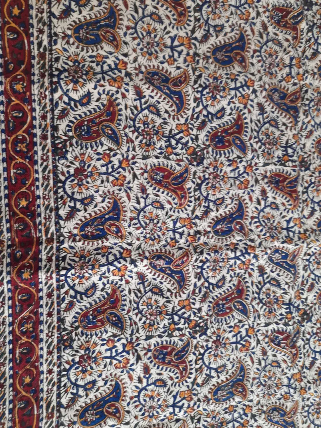 رومیزی|پرده، رانر، رومیزی|رامجین, |دیوار