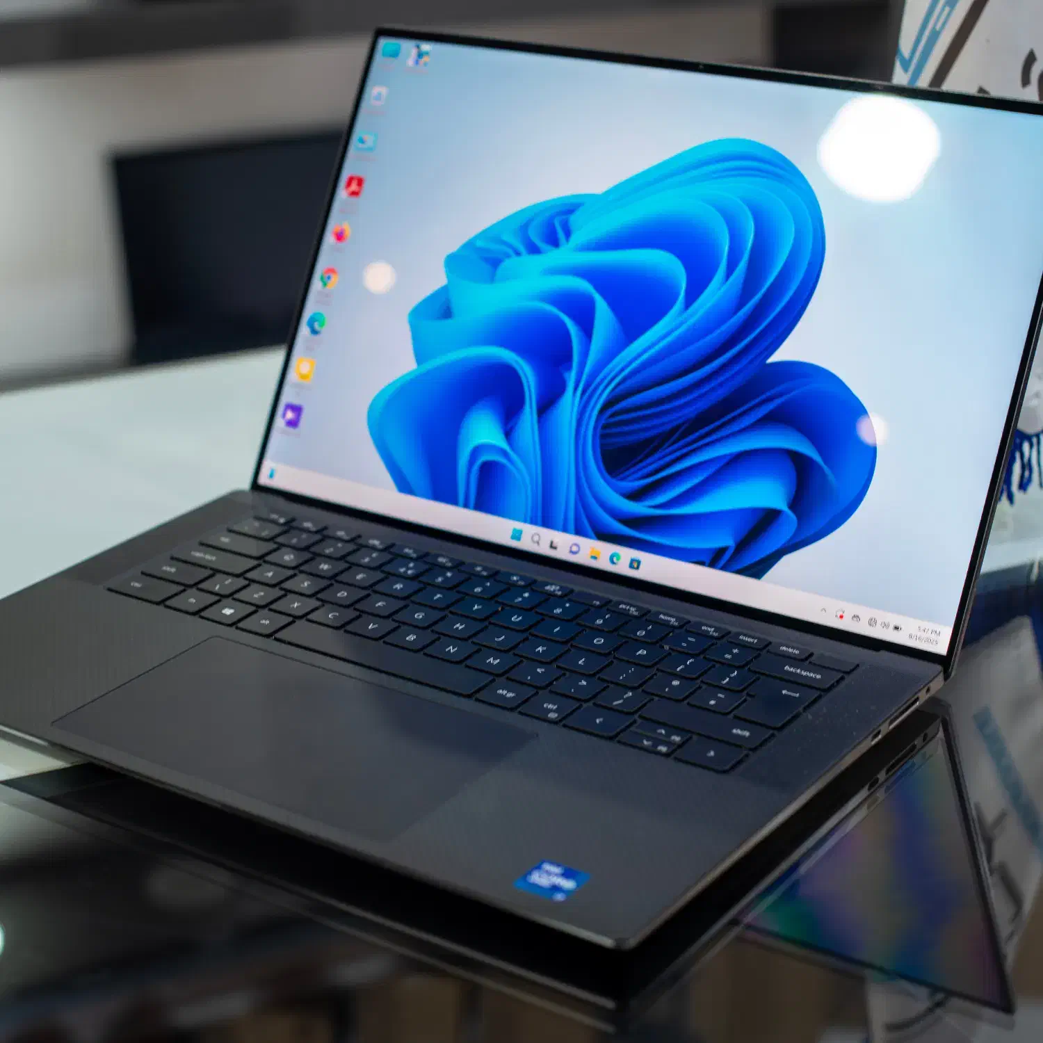 لپتاپ مهندسی DELL با پردزانده i7-11850H نمایشگر 4K|رایانه همراه|یزد, |دیوار