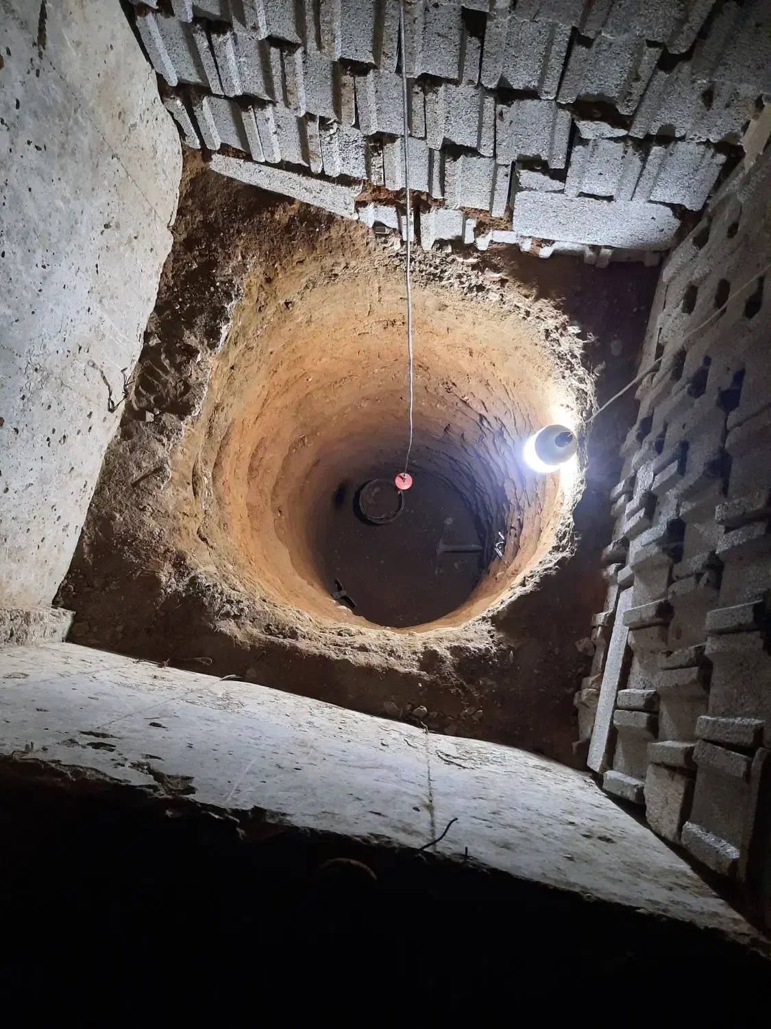 چاه کنی حرفه ای بامصالح باکیفیت باقیمت مناسب|خدمات پیشه و مهارت|ماکو, |دیوار