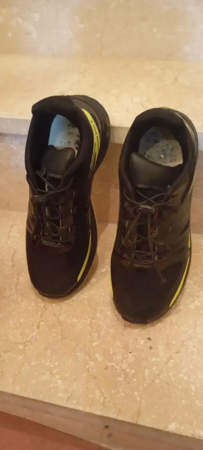 فروش یک جفت کفش|کیف، کفش، کمربند|سنندج, |دیوار