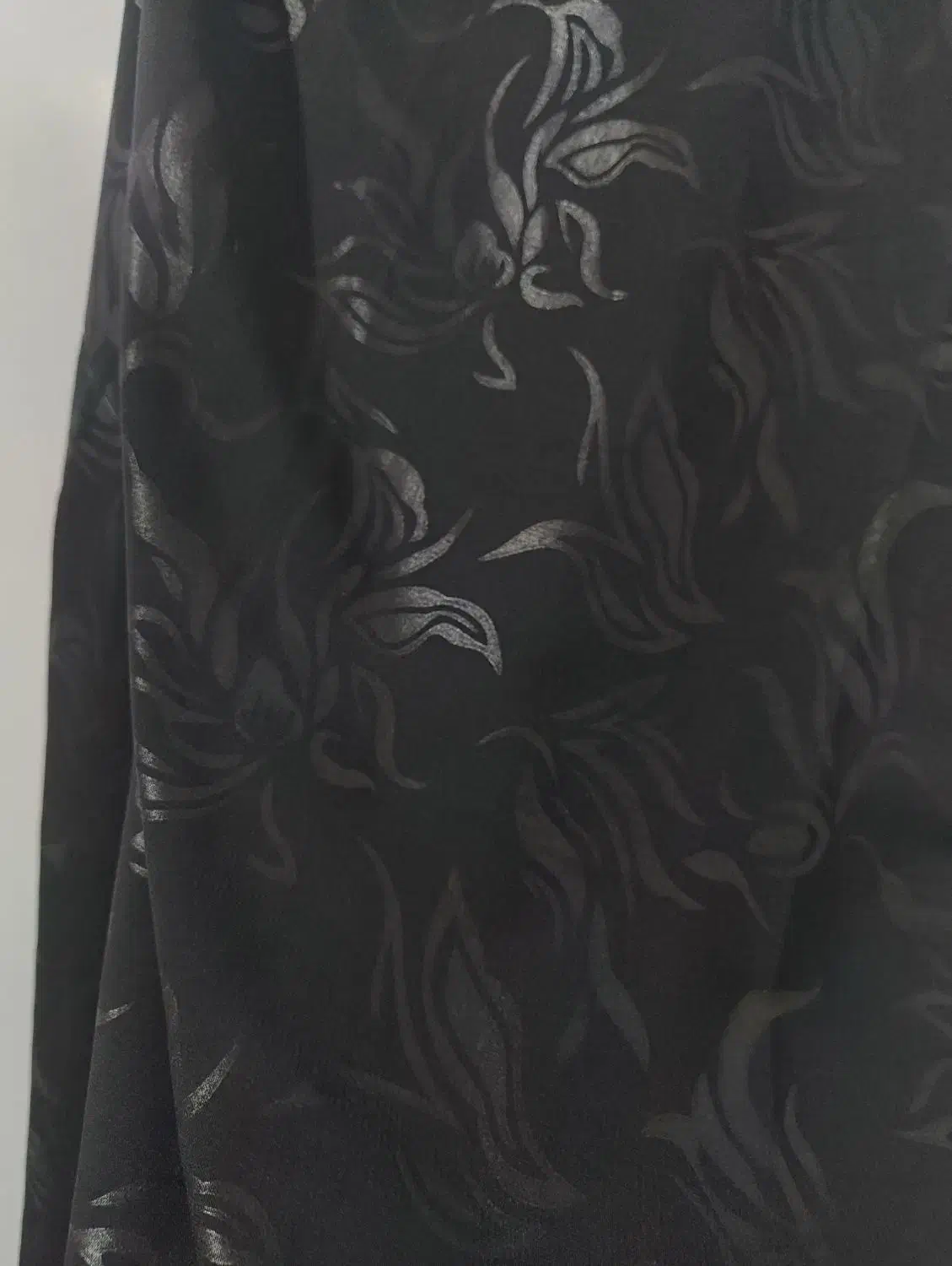 چادر سنتی ساده|لباس|رشت, حسین آباد|دیوار