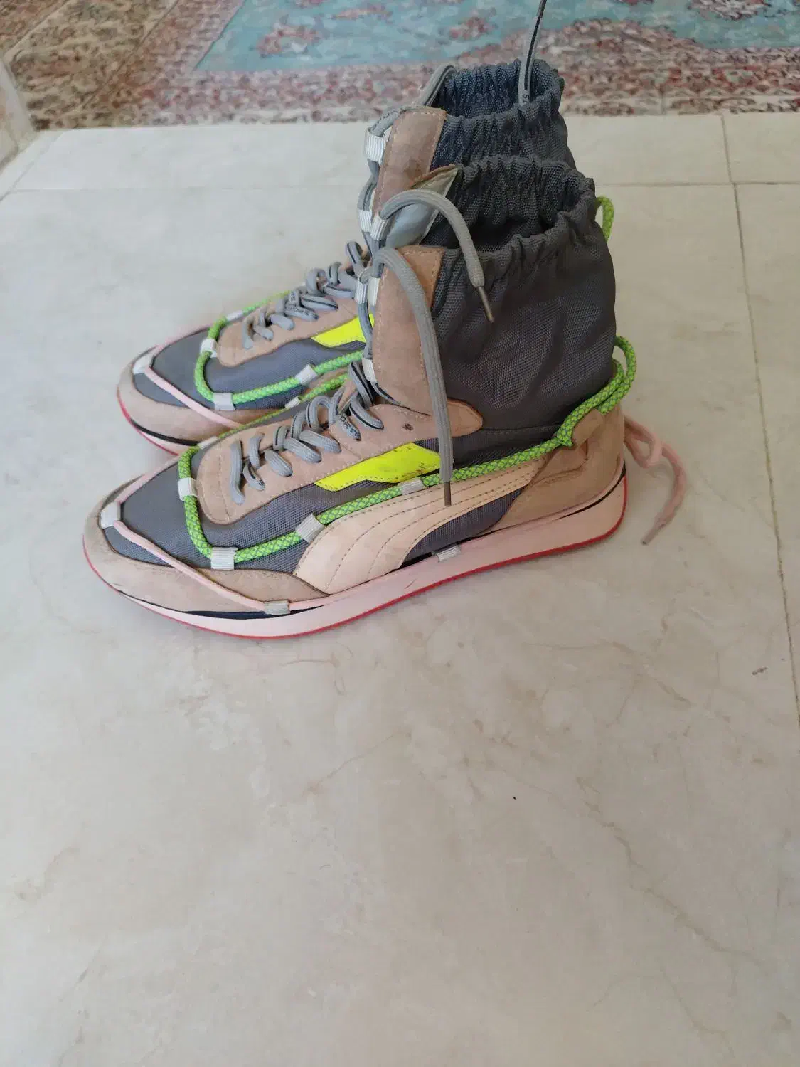 کتونی ساقدار|کیف، کفش، کمربند|تایباد, |دیوار