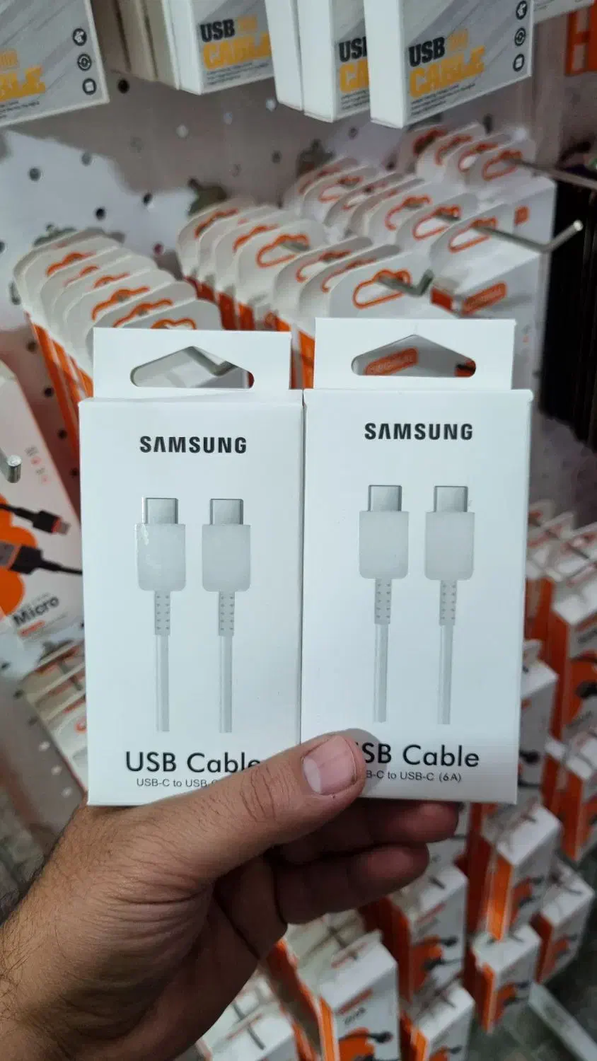 انواع کابل شارژر نو برای گوشی شما تایپ سی و usb و.|لوازم جانبی موبایل و تبلت|اصفهان, هزارجریب|دیوار