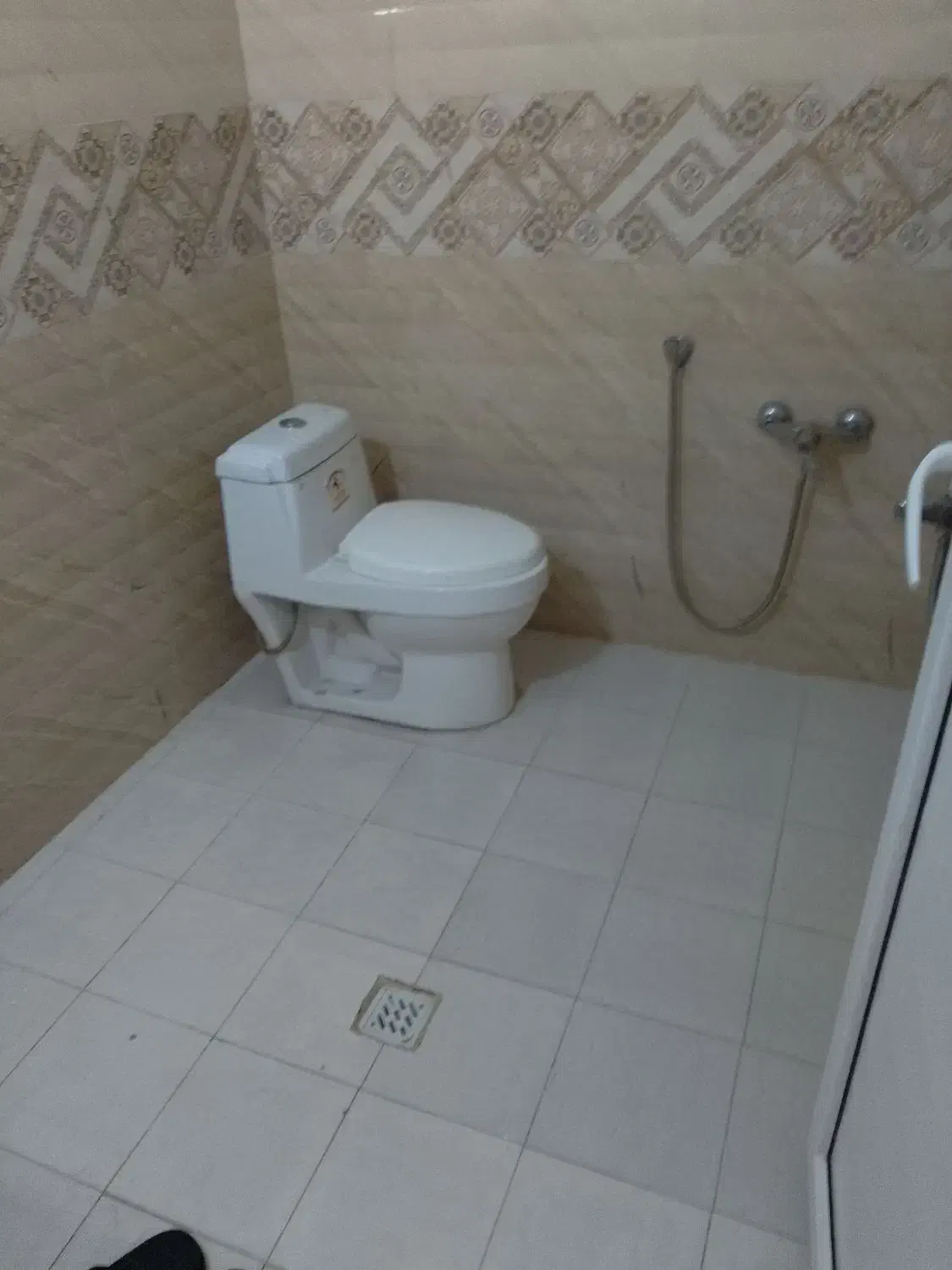 نظافتچی ساختمان خانم آقا|خدمات نظافت|زاهدان, |دیوار